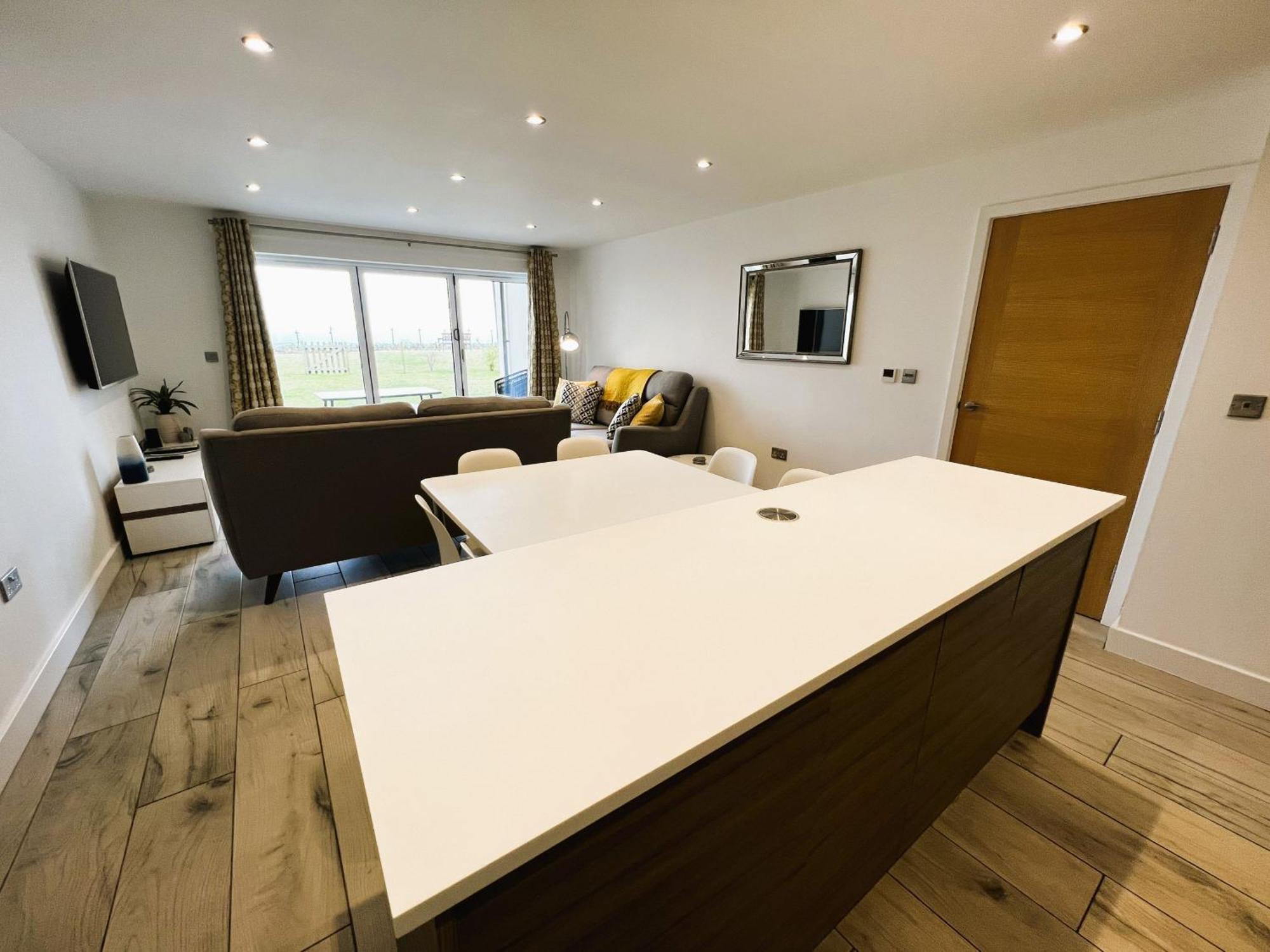 The Beach Retreat Sandown Exteriör bild